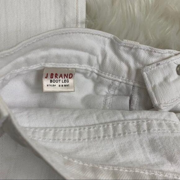 J Brand Mid Rise Bootcut Jeans Size 24 White Stretch Zip Fly Button - Picture 4 of 9